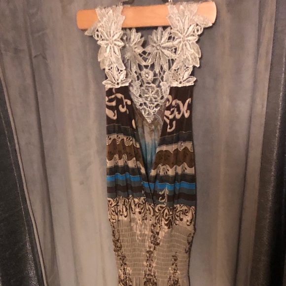 Super Pretty, Very Elegant Dress! - Picture 1 of 5